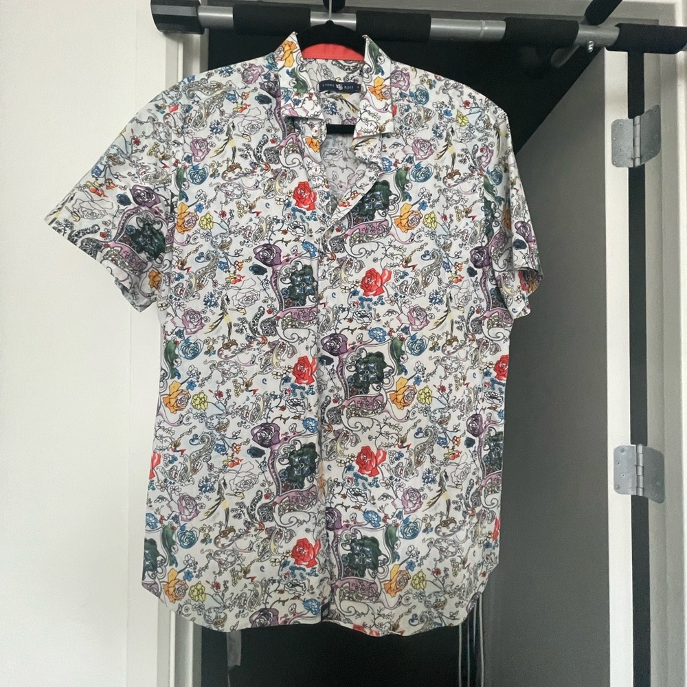 Stone rose button down